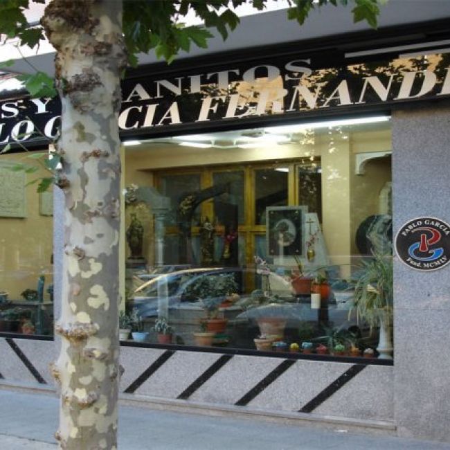 Empresa especializada en arte funerario en Palencia | MÁRMOLES PABLO GARCÍA